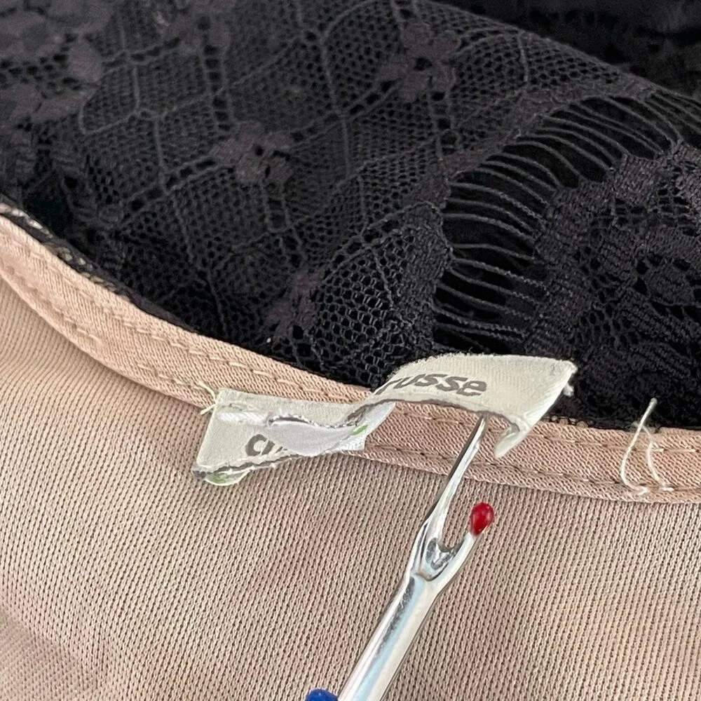 Unbranded measurements bust